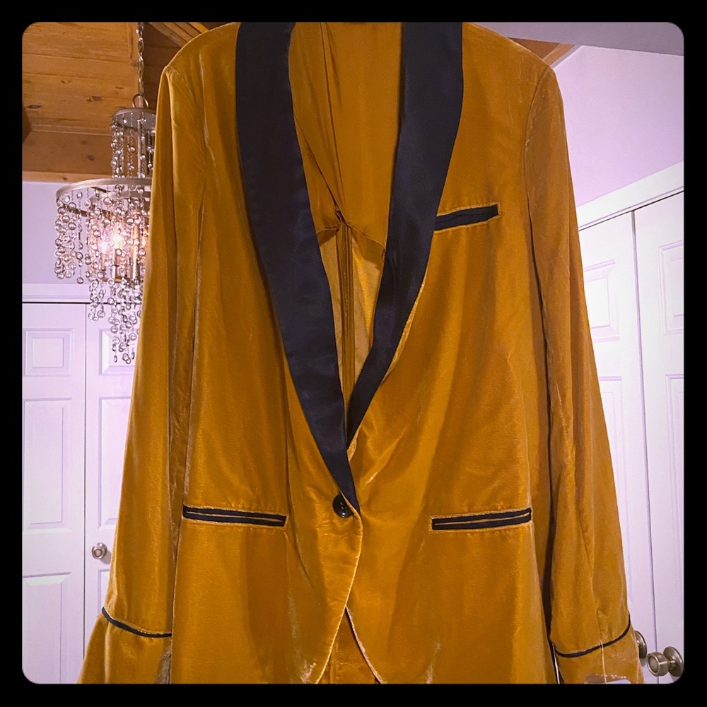 MUSTARD GOLD VELVET  FREE PEOPLE BLAZER SIze S NWT